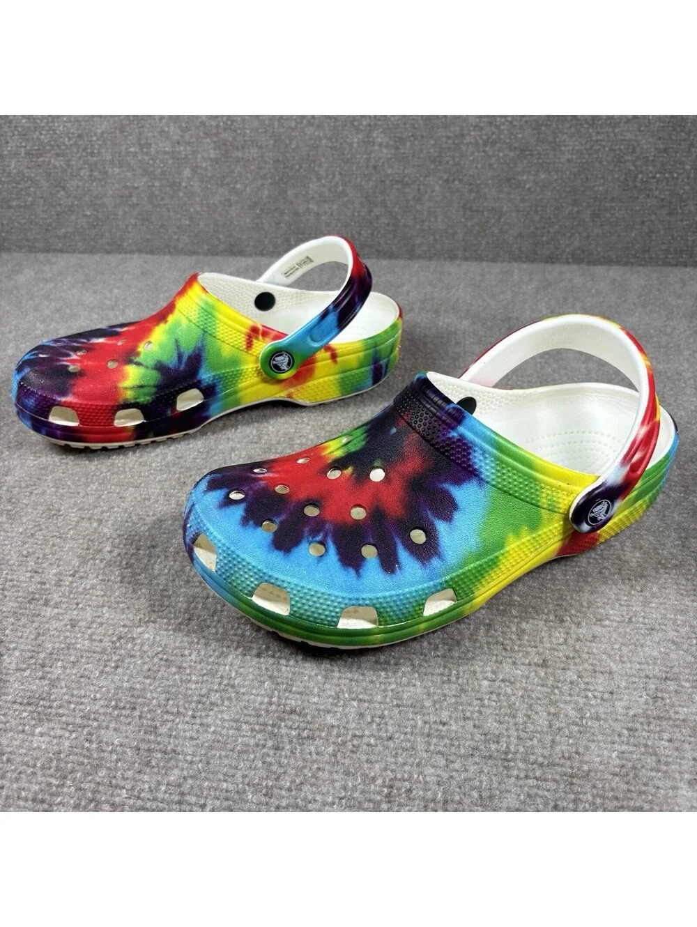 Crocs Classic Tie Dye Clogs Men's 6 Womens 8 Outdoor Gardening Comfort